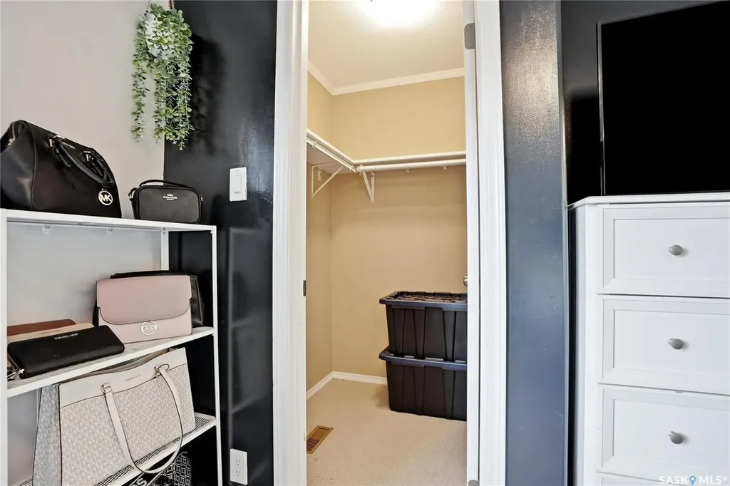 715 Hart Road Saskatoon SK S7M 3Y8