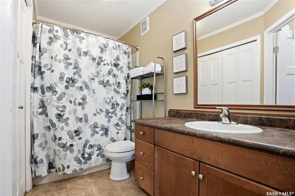 715 Hart Road Saskatoon SK S7M 3Y8