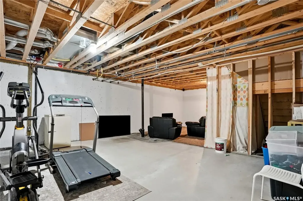 715 Hart Road Saskatoon SK S7M 3Y8