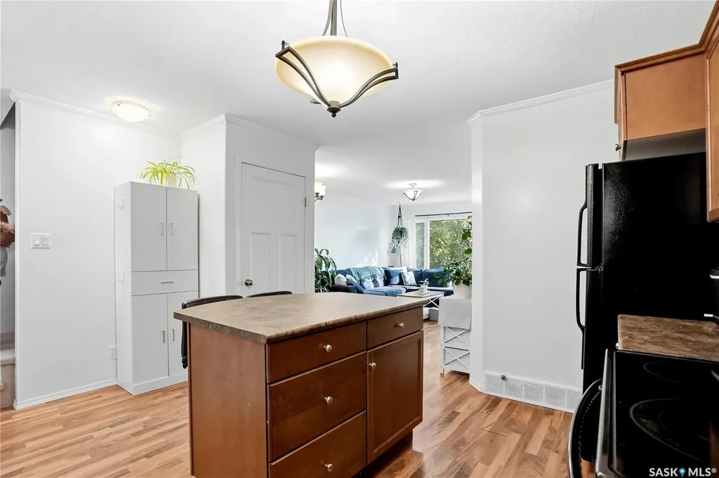 715 Hart Road Saskatoon SK S7M 3Y8