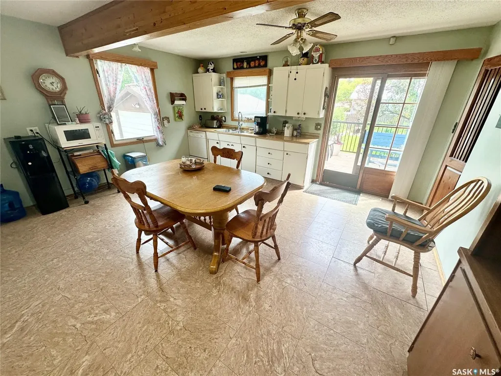 410 2nd Avenue SE Weyburn SK S4H 1X1