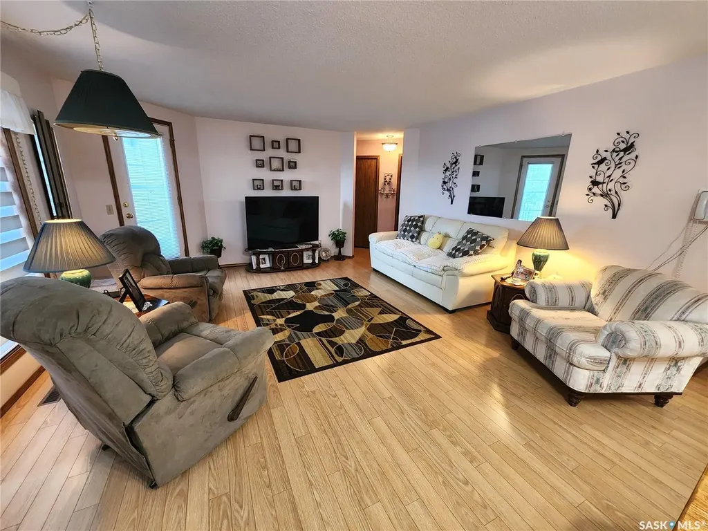 432 Heritage Drive Estevan SK S4A 2P6