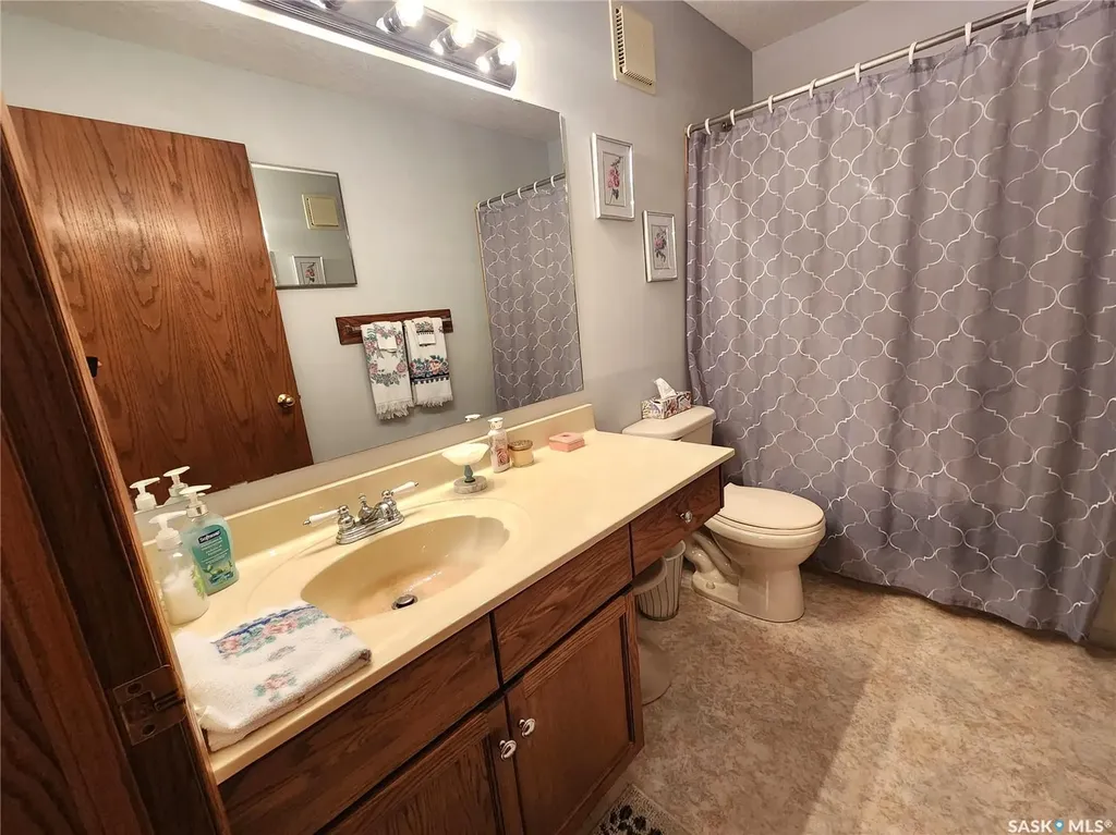432 Heritage Drive Estevan SK S4A 2P6