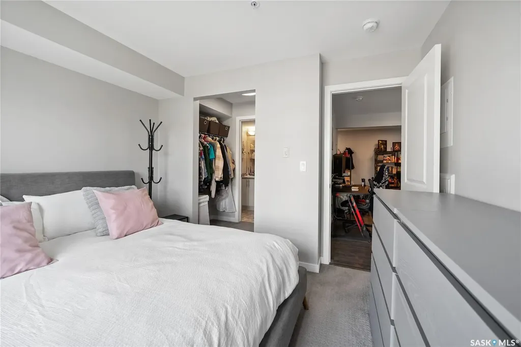 5500 Mitchinson Way Regina SK S4W 0N9