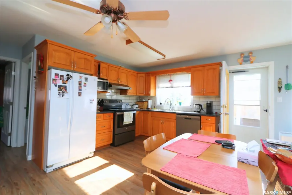 30 Russell Drive Yorkton SK S3N 4C6