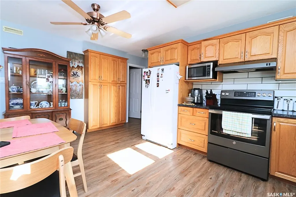 30 Russell Drive Yorkton SK S3N 4C6