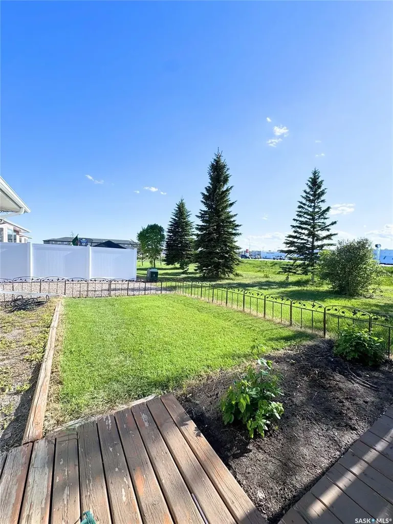 30 Russell Drive Yorkton SK S3N 4C6