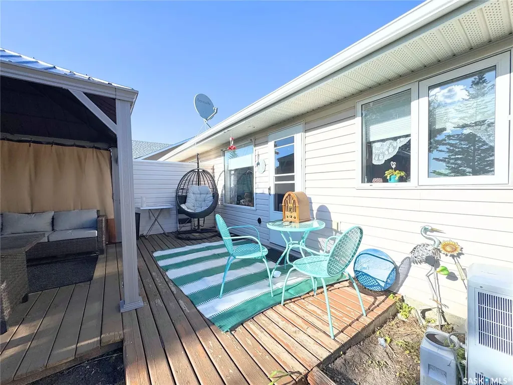 30 Russell Drive Yorkton SK S3N 4C6