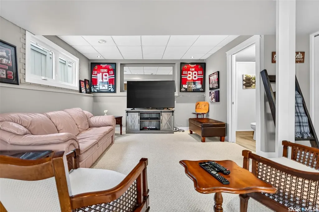 1470 Sioux Crescent SW Moose Jaw SK S6H 7H6