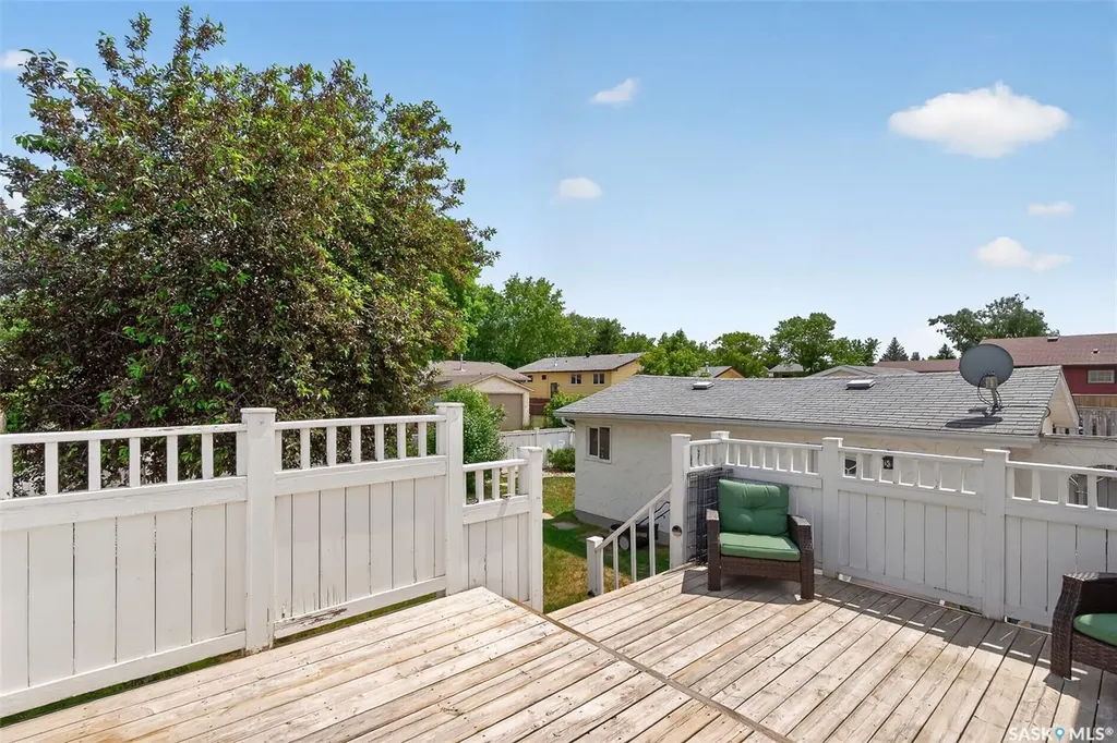 1470 Sioux Crescent SW Moose Jaw SK S6H 7H6