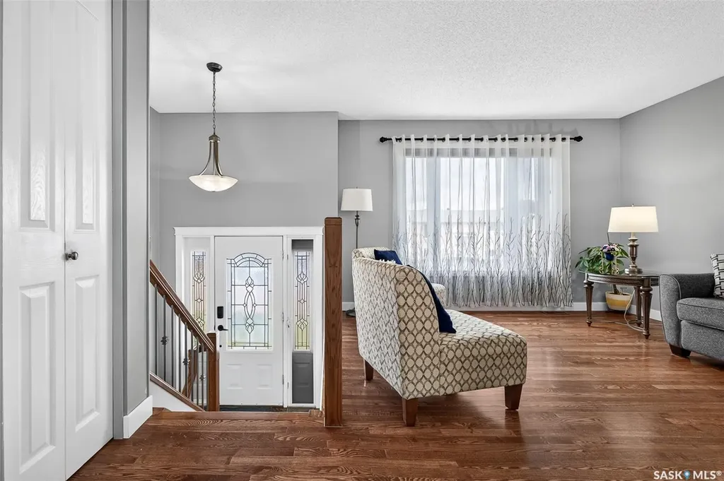 1470 Sioux Crescent SW Moose Jaw SK S6H 7H6