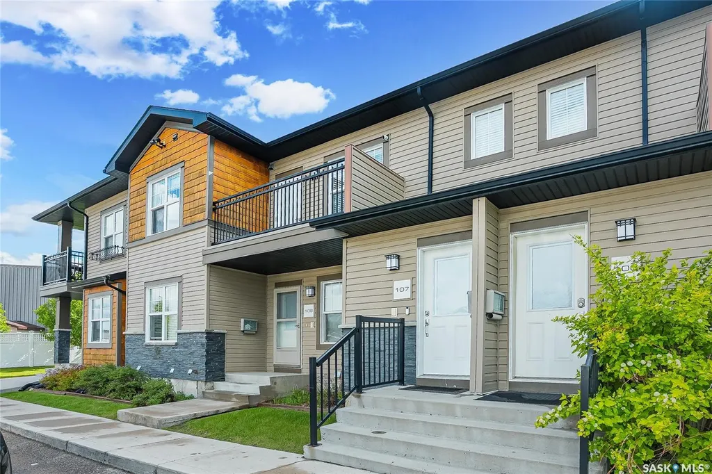 1120 Hampton Circle Saskatoon SK S7R 0L9