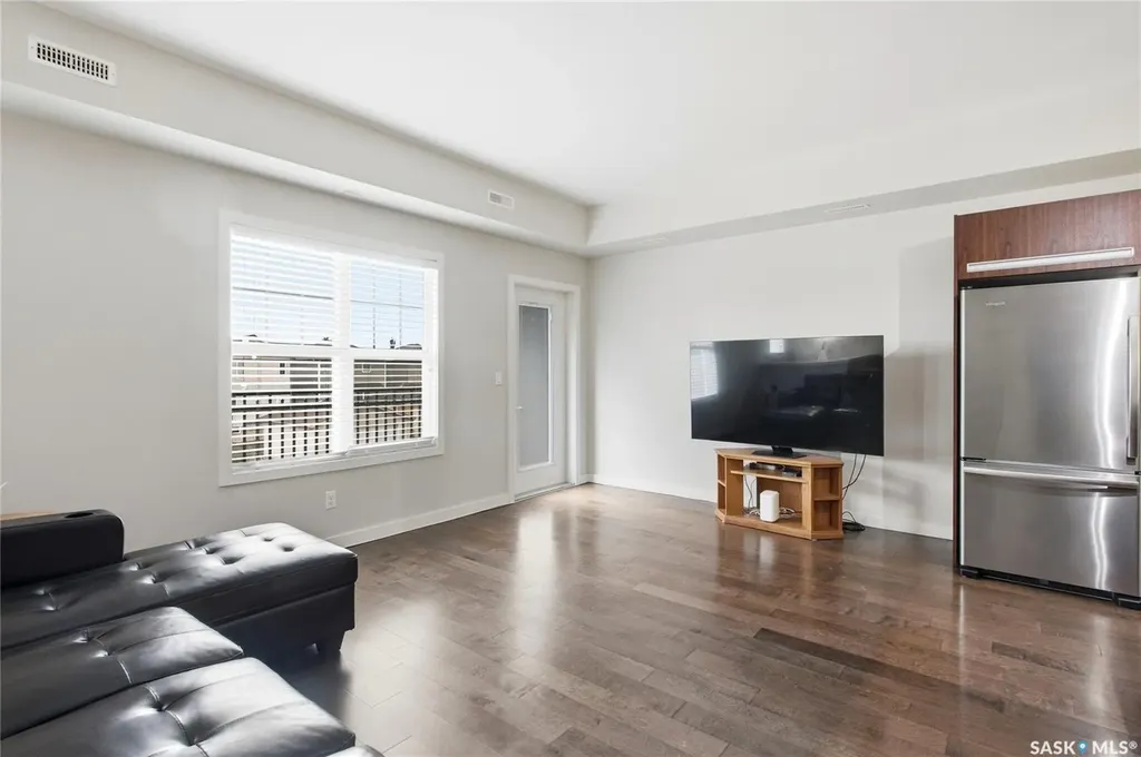 1120 Hampton Circle Saskatoon SK S7R 0L9
