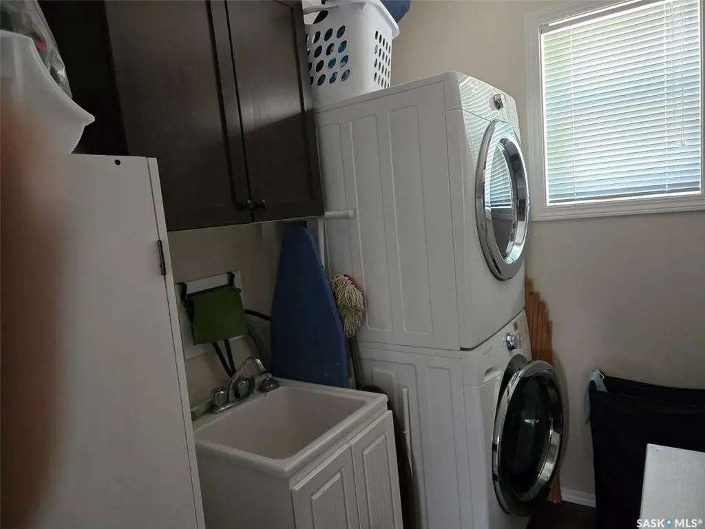 29 Sunrise Estates Assiniboia SK S0H 0B0