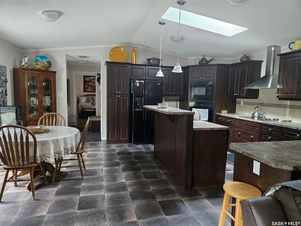 29 Sunrise Estates Assiniboia SK S0H 0B0