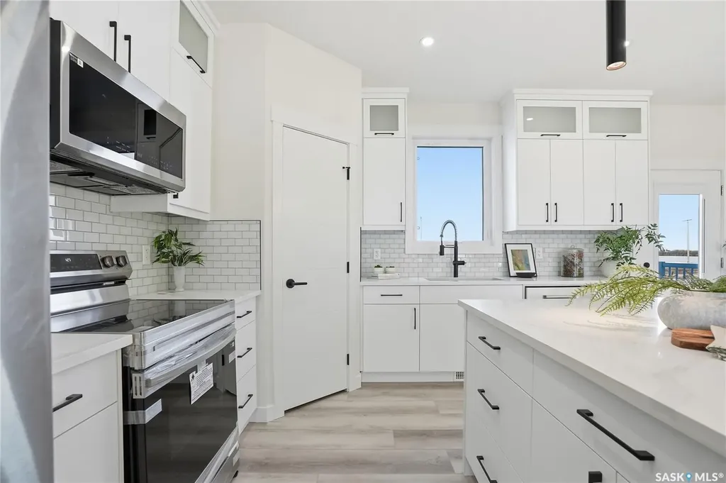818 Ballesteros Crescent Warman SK S0K 4S3