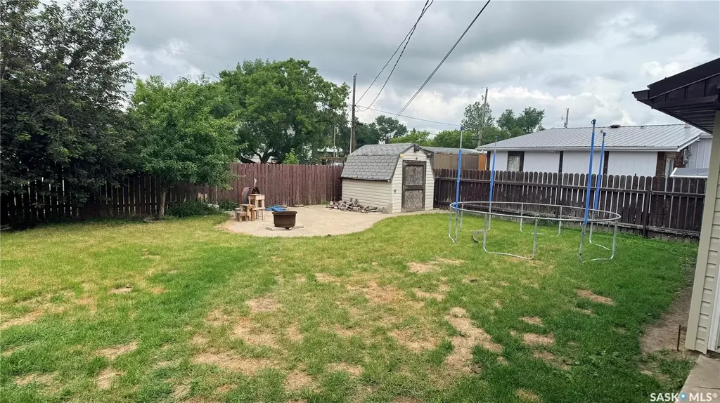709 Bradley Avenue Bienfait SK S0C 0M0
