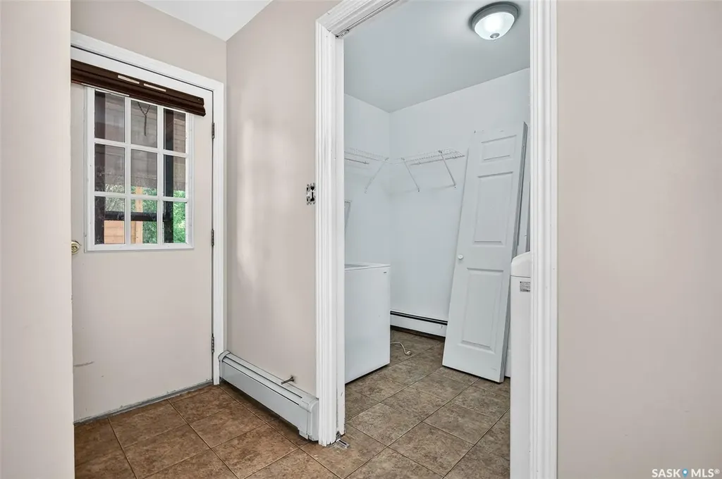 1309 Regal Crescent Moose Jaw SK S6H 7S1