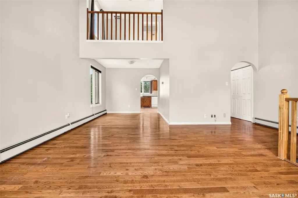1309 Regal Crescent Moose Jaw SK S6H 7S1