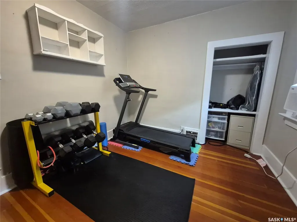 476 9th Avenue NE Swift Current SK S9H 2R4