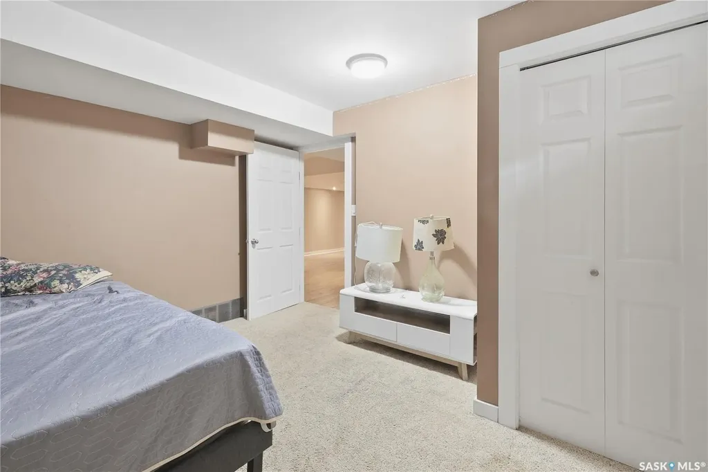 1434 Hochelaga Street W Moose Jaw SK S6H 6G5