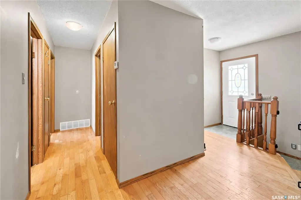 1434 Hochelaga Street W Moose Jaw SK S6H 6G5