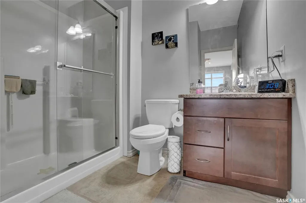 2102 Heseltine Road Regina SK S4V 1K9