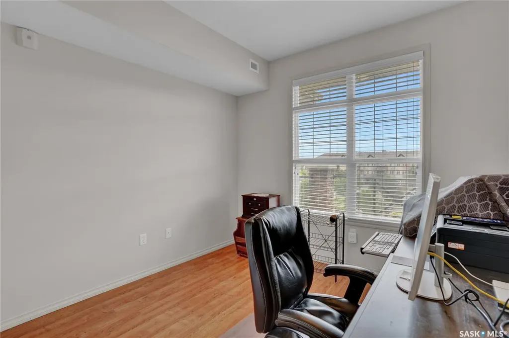 2102 Heseltine Road Regina SK S4V 1K9