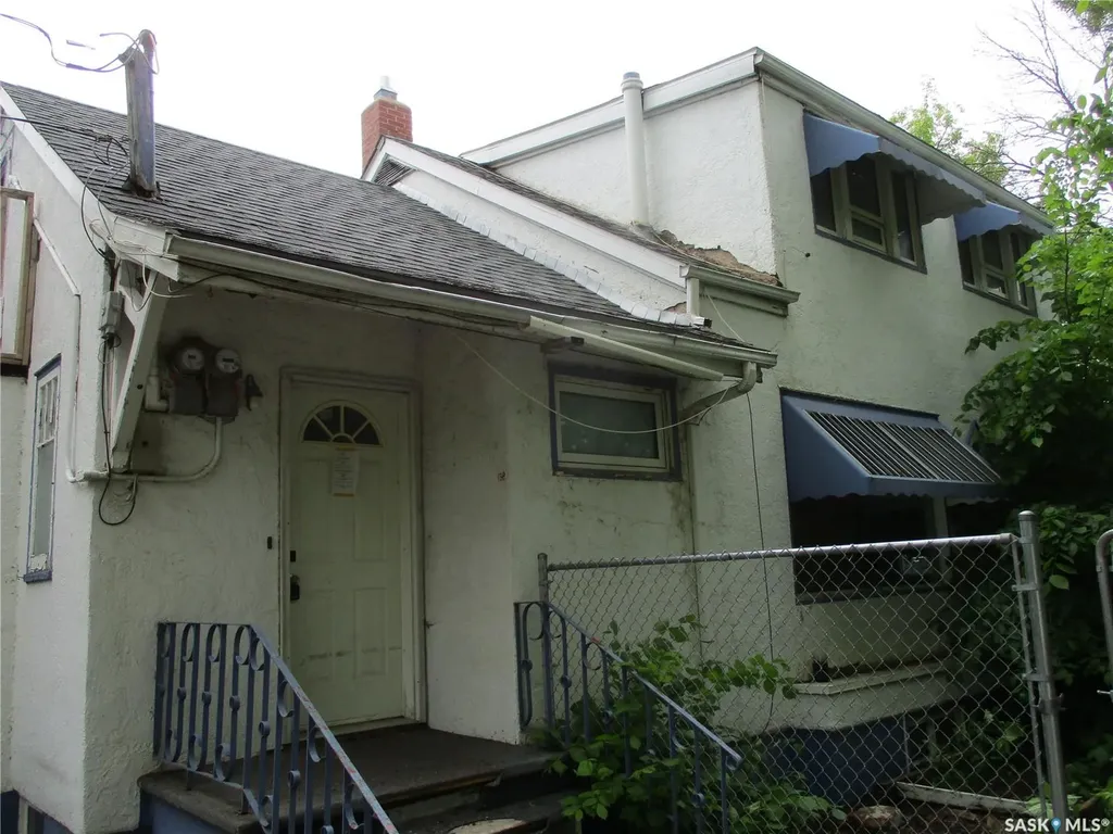 158 4th Avenue W Melville SK S0A 2P0