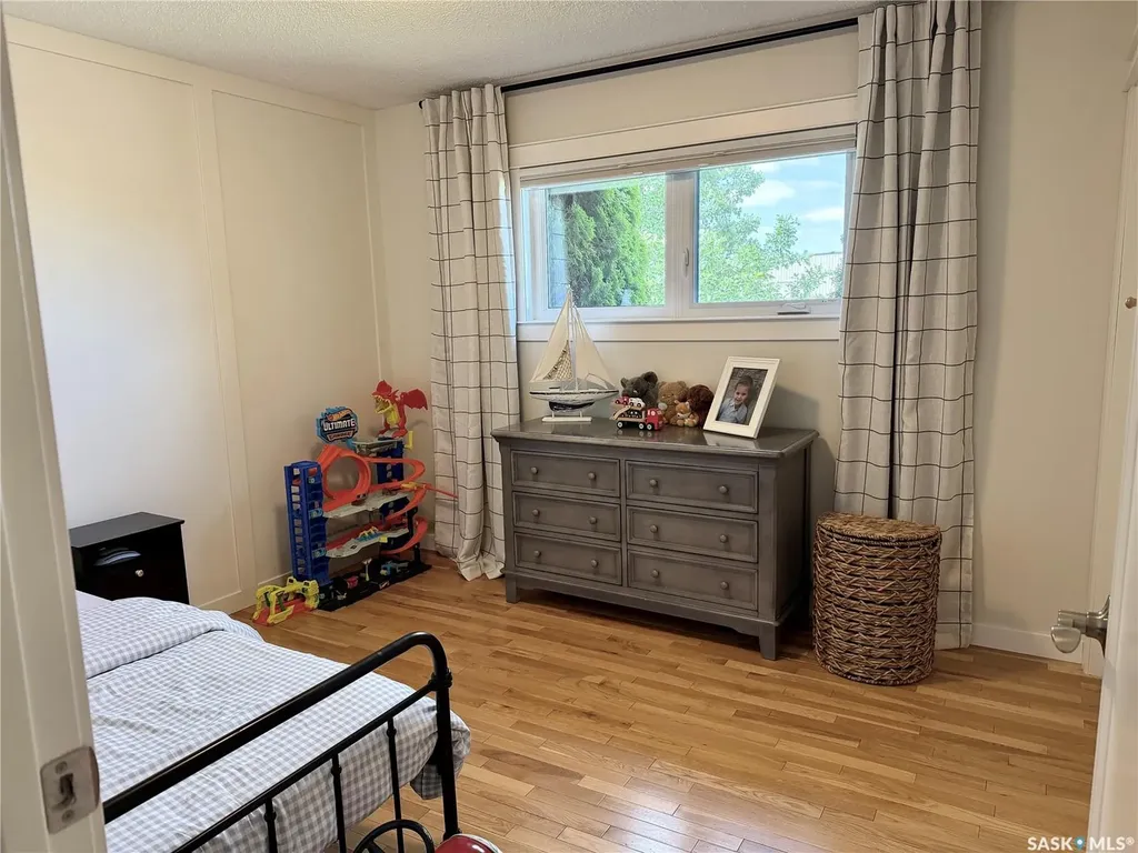 208 James Street Langham SK S0K 2L0