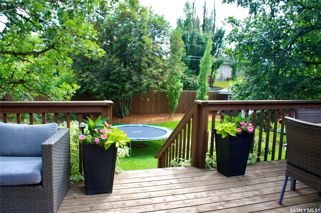 208 James Street Langham SK S0K 2L0