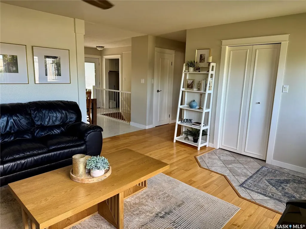 208 James Street Langham SK S0K 2L0