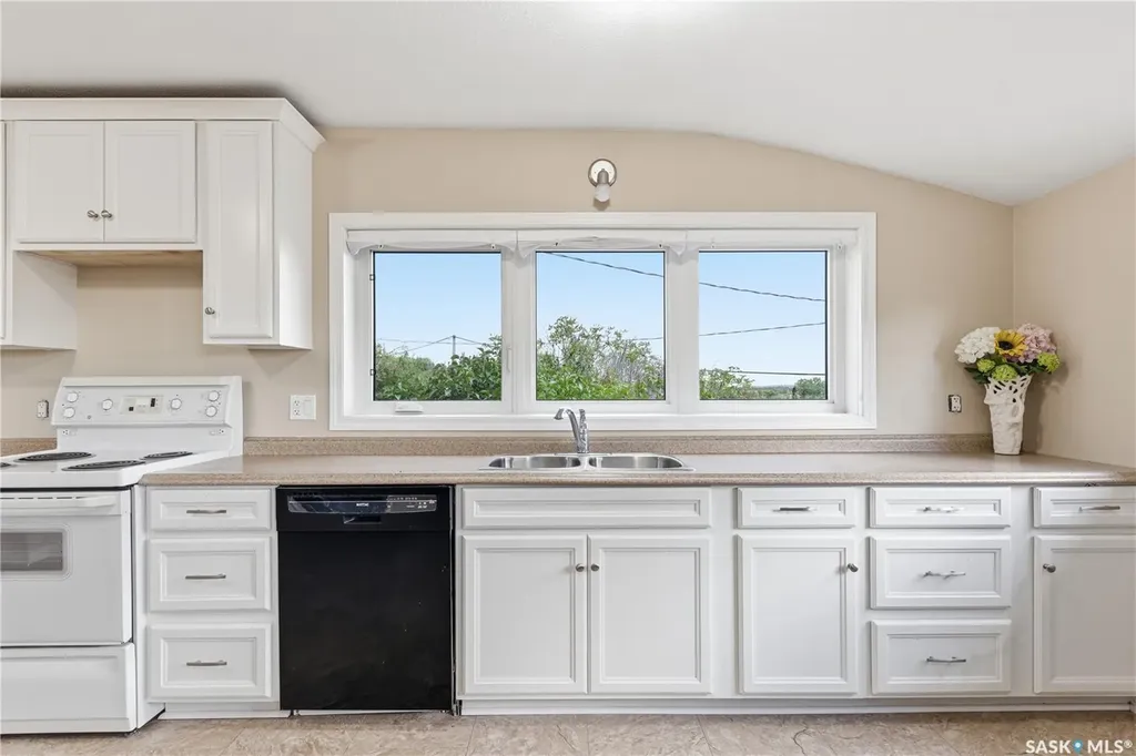 25 Qu'appelle Drive W Lumsden SK S0G 3C0