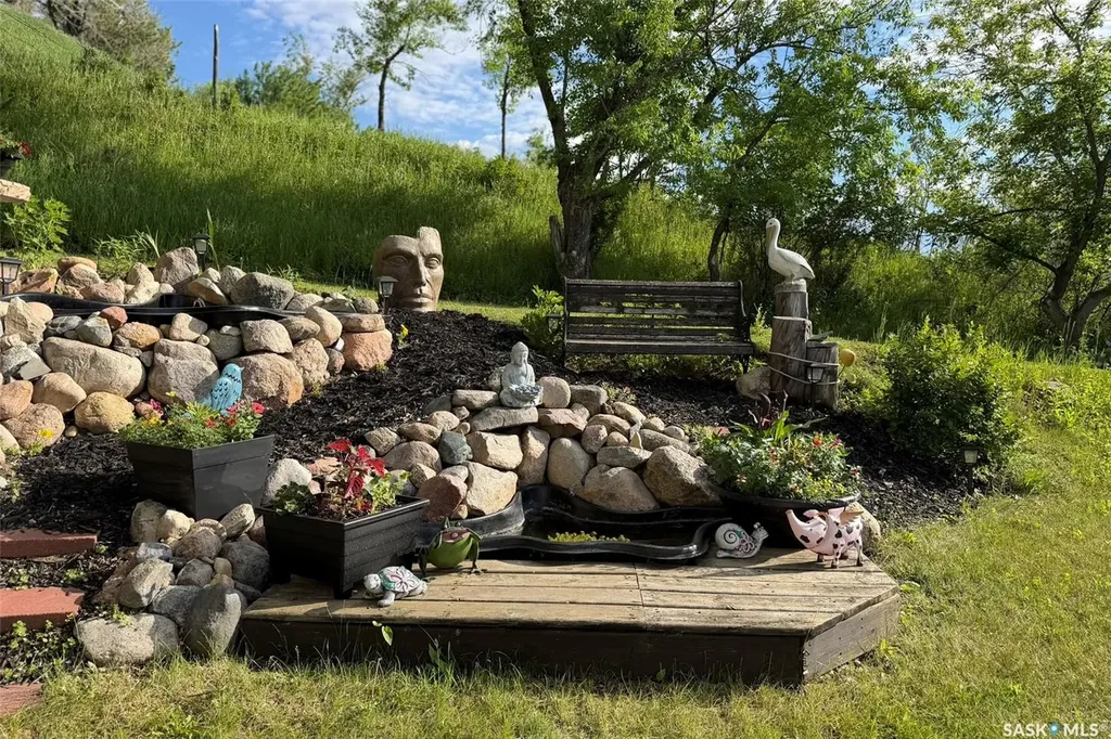 25 Qu'appelle Drive W Lumsden SK S0G 3C0