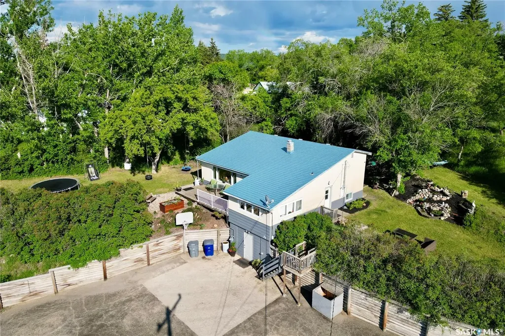 25 Qu'appelle Drive W Lumsden SK S0G 3C0