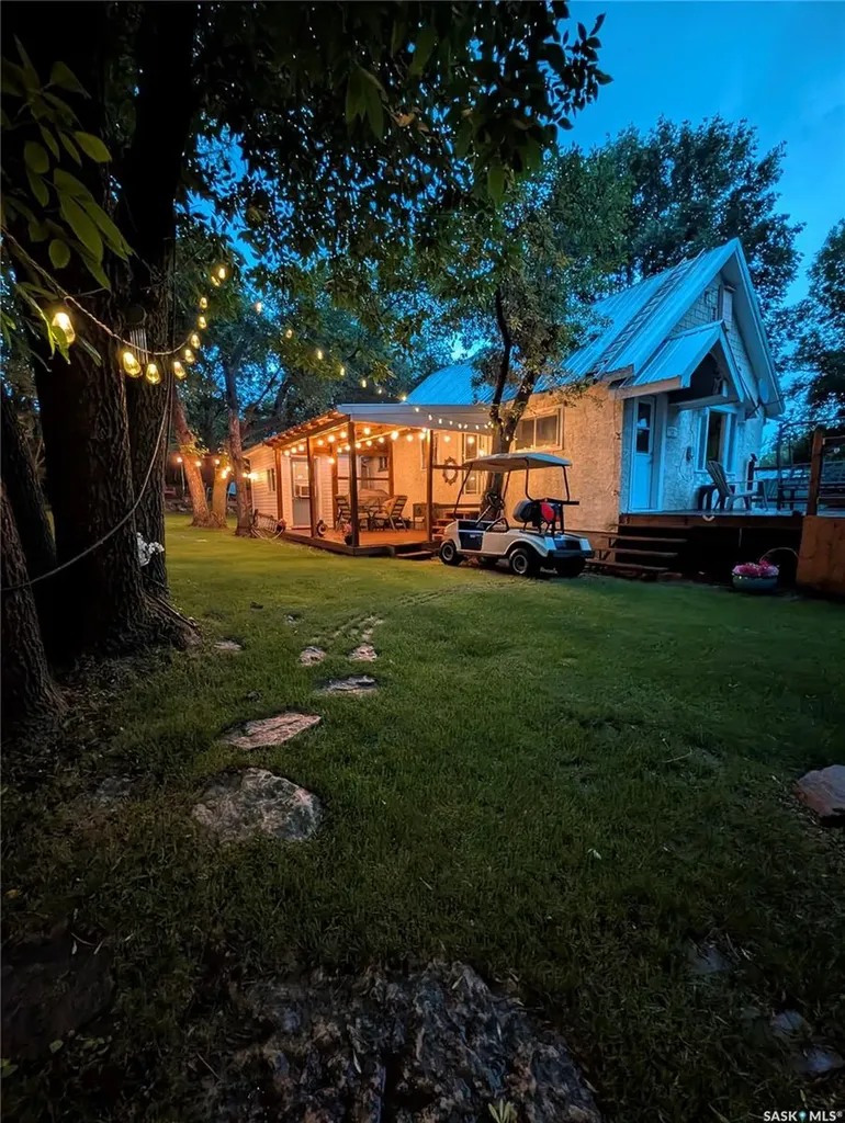 106 Metropolitan Drive South Lake SK S6H 7W6