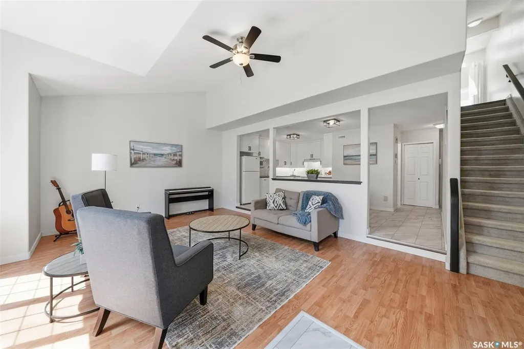 446 Perehudoff Crescent Saskatoon SK S7N 4R2