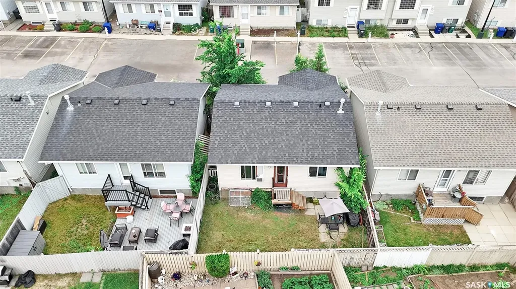 127 Gropper Crescent Saskatoon SK S7M 5W2