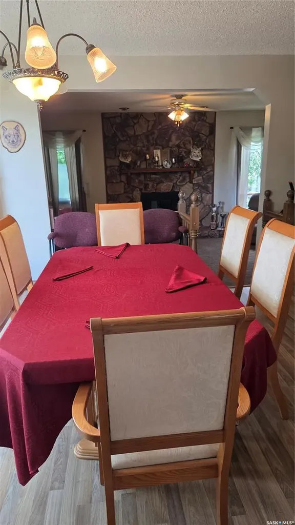 1195 13th Avenue SW Moose Jaw SK S6H 6L6