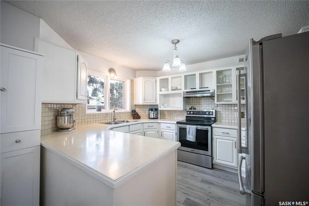 435 Christopher Road Saskatoon SK S7J 3S1