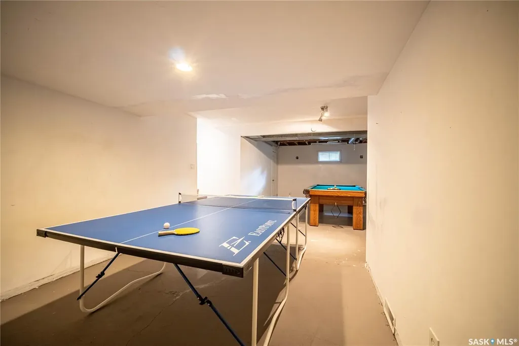 435 Christopher Road Saskatoon SK S7J 3S1