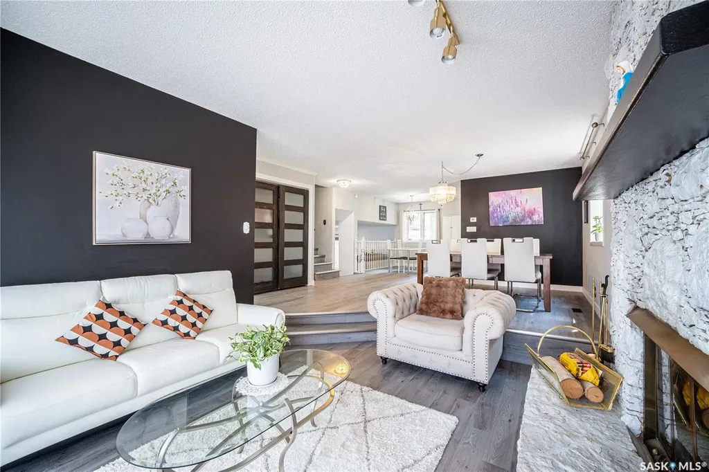 435 Christopher Road Saskatoon SK S7J 3S1