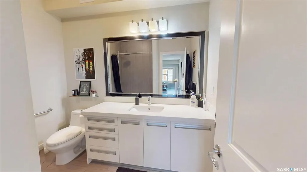 1015 Patrick Crescent Saskatoon SK S7W 0M7