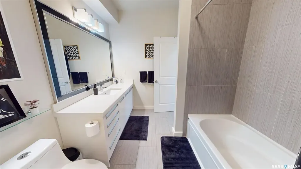 1015 Patrick Crescent Saskatoon SK S7W 0M7