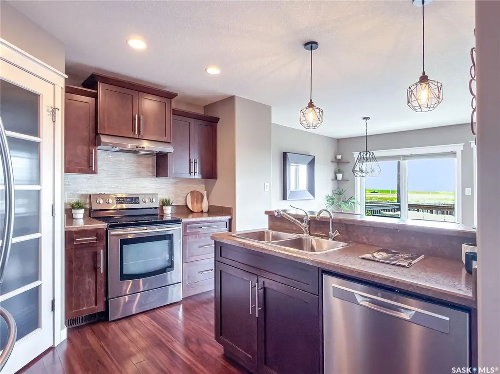 4513 Padwick Avenue Regina SK S4W 0C5