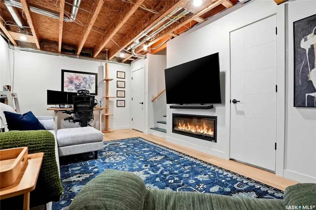 4032 Centennial Drive Saskatoon SK S7L 6R1