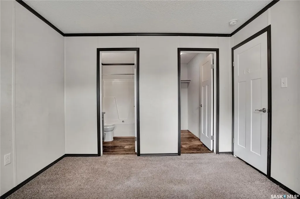 219 Grant Street Saskatoon SK S7N 2A5