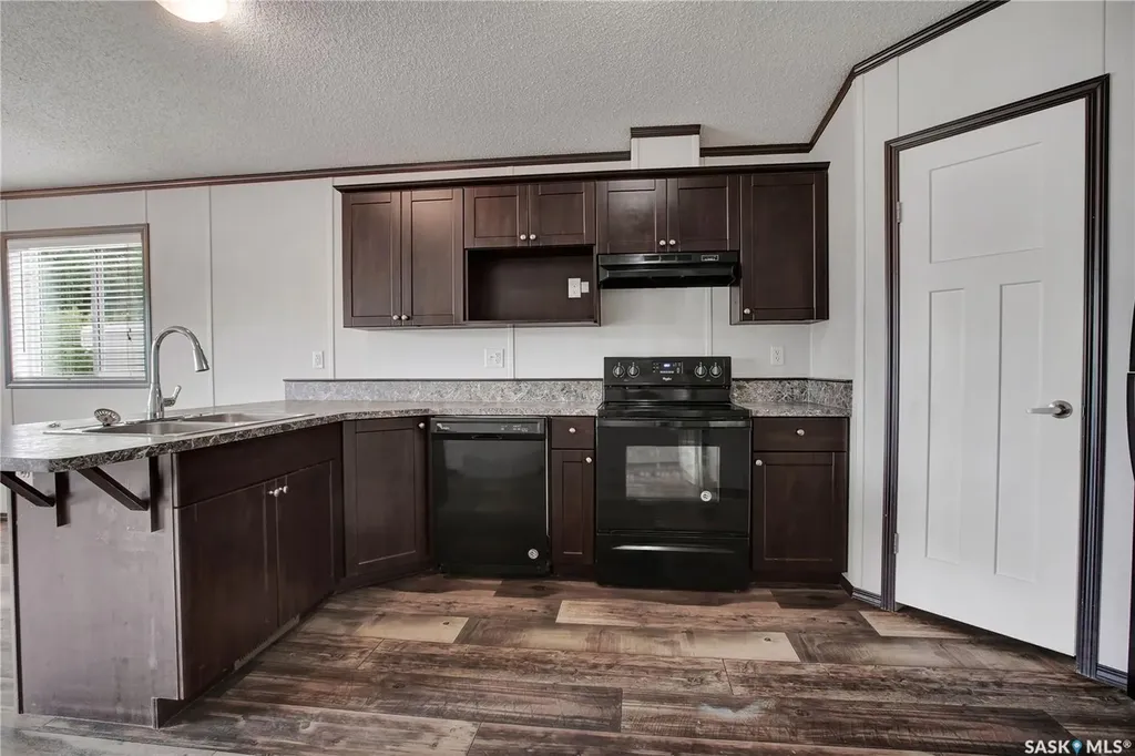 219 Grant Street Saskatoon SK S7N 2A5