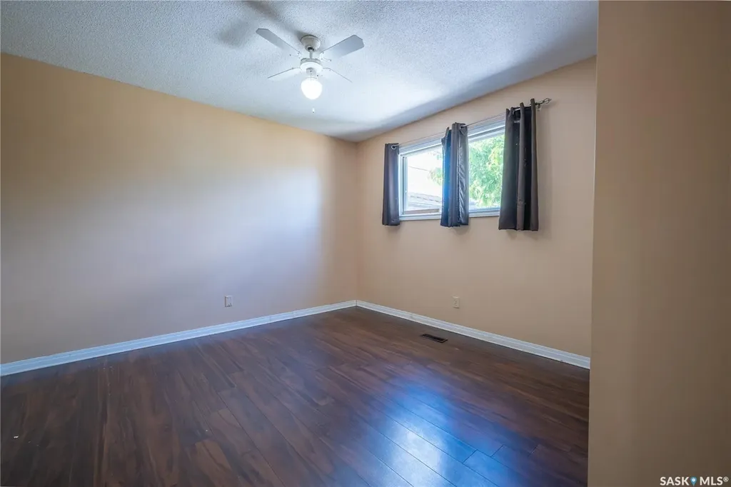 32 Clarke Avenue Yorkton SK S3N 2M3