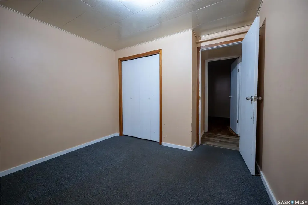 32 Clarke Avenue Yorkton SK S3N 2M3